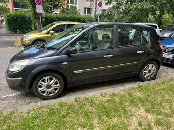 Renault Scenic 1.9 dCi (2006)