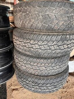 Celoročne pneu toyo open 275/70r18
