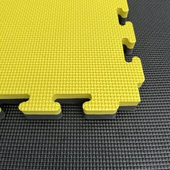 Tatami Champion puzzle čierno-žltá 105cm x 105cm x 3cm