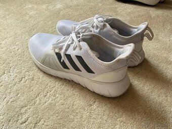 Adidas tenisky 44