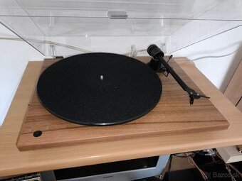 Pro-ject