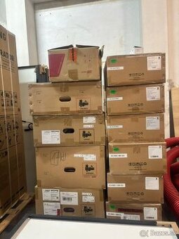 Striedače Huawei, Solax Power, Solar Edge