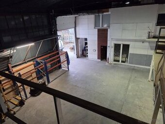 RealityKolesár prenajíma sklad393m2kanc130m2 Textilná Jazero