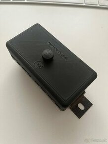 Kryt (viečko) poistkovej skrine – Zetor