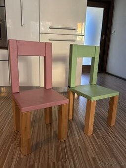 Detské stoličky - TREBA SI OPRAVIŤ