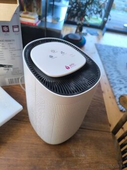 Odvlhčovač a čistič vzduchu