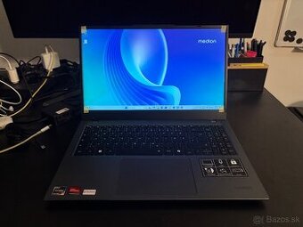 Predám nový len vyskúšaný Medion Avantum 15, 16 GB RAM, 15,6