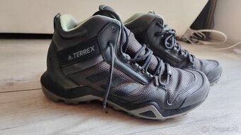 Adidas terrex goratex