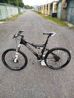 celoodpruzeny Ghost MISS AMR 5700