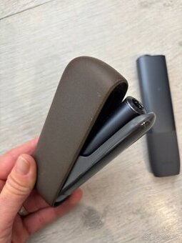 Predám 2× elektrickú cigaretu na používanie / náhradné di