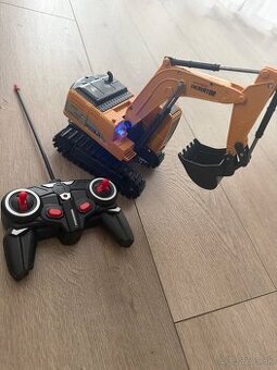 Bager na dialkové ovládanie