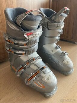 Lyziarky Nordica Olympia vel. 6 - 6.5 (250-255)