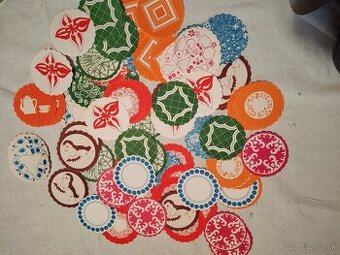 Servítky,zrkadiellka....