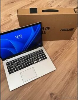 Predám notebook ASUS VivoBook E510MA