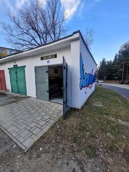 Na predaj je Top garáž na ulici Družby v Banskej Bystrici