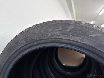 Pirelli sottozero 3 235/45 r18 Zimné