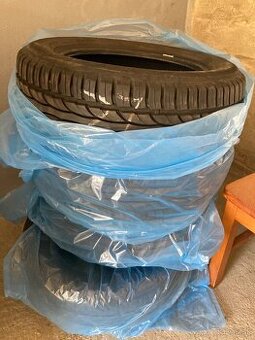 letne pneumatiky 195/60R15