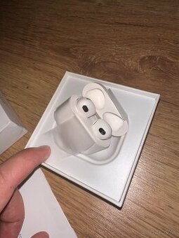 Predám AirPods 3