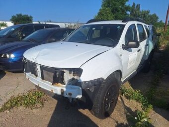DACIA DUSTER 1,6 BENZÍN ROK 2011