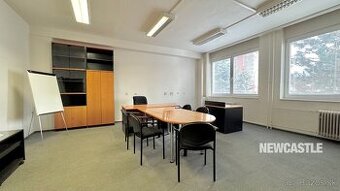 NEWCASTLE⏐PRENÁJOM kancelárskych poriestrov, voľné ihneď