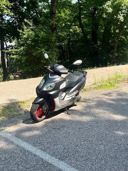 Predam skuter Vanroad 125