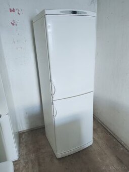 Predám chladničku Gorenje 185cm