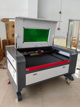 100w laserová gravírka 800x1000mm plocha.