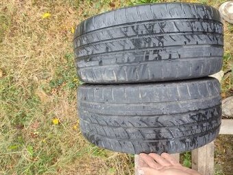 225/45R17
