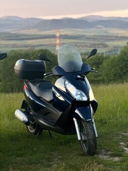 Predám Piaggio x7 125 10.3 kw