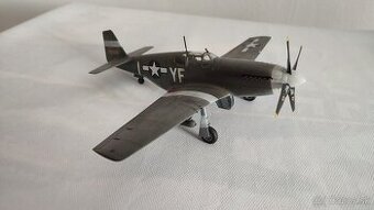 Plastikové modely Tamiya.