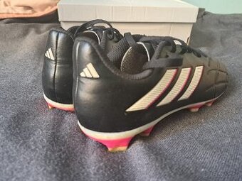 Kopačky Adidas v.36 2/3