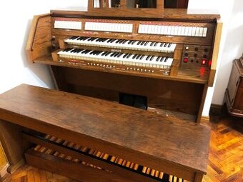 Organ Viscount DK 900 - 1