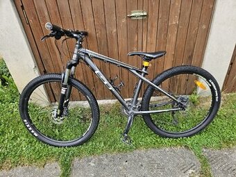Horský bicykel GT Avalanche