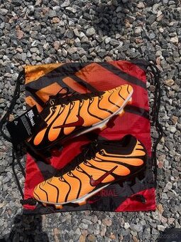 Nike mercurial vapor 15 x air max plus - 1