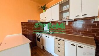 REZERVOVANÉ - Predaj, veľký 1 izbový byt - Levice (1219-111-