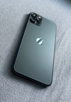 iPhone 11 pro 100% batéria
