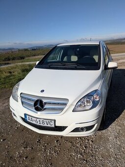 Mercedes B180