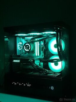 Rtx 5090 Waterforce R7 9800x3d