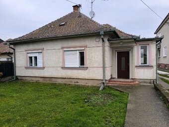 Šanca na nové bývanie – rodinný dom v Branči na predaj - 1