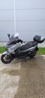 Honda Forza 350 2025