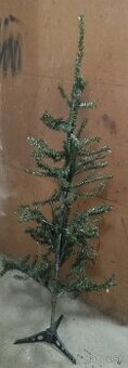 Vianočný  umelý stromček 140 cm.