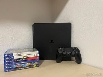 Predám  Playstation 4