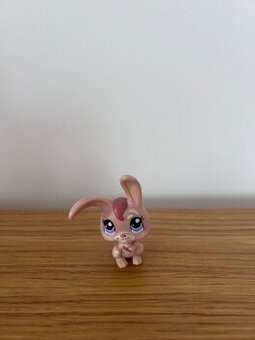 Littlest pet shop - postavička č. 1399