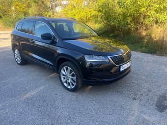 Škoda Karoq Alcantara 1,6TDi 85kw polokoža plna vybava