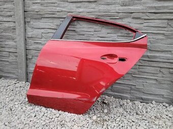 MAZDA 3 SEDAN LAVE DVERE