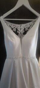 Predám Svadobné šaty,Veľkosť 40