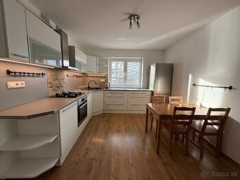 Predaj 2-izbového bytu - Staré mesto Žilina