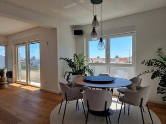 CHORVÁTSKO - Krásny luxusne zariadený 4 izbový apartmán S2 -