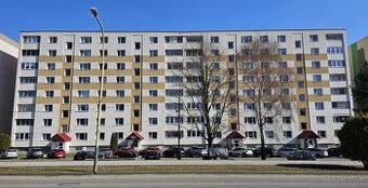 ZARIADENÝ a REKONŠTRUOVANÝ 2,5 IZB. BYT - UL. DUKLIANSKA