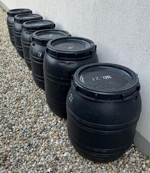 Plastové sudy 130 l